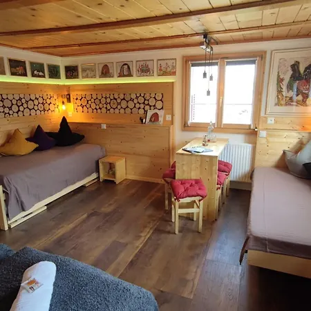 阿尔宾娜宾馆 舍皮纳