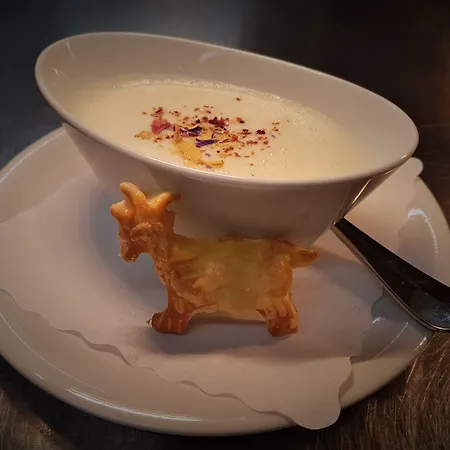 宾馆 阿尔宾娜宾馆 舍皮纳