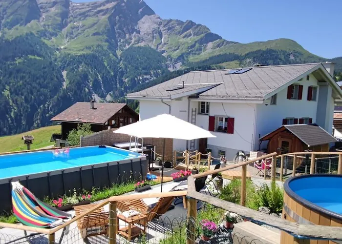 Alpina Mini-hôtel 2*